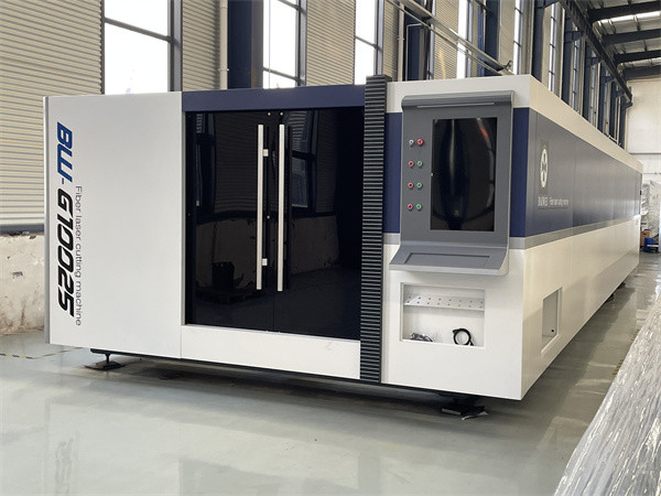 Big Size fiber laser cutting machine for aluminum