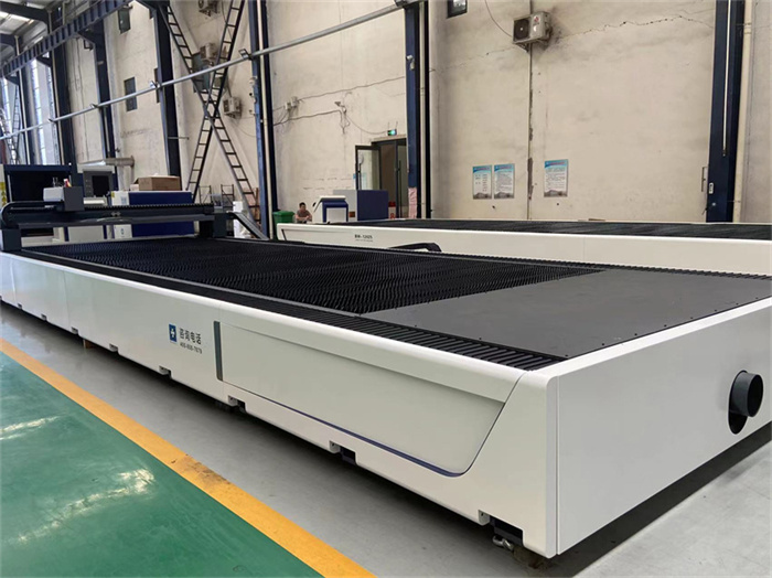 Stabilized BW-G6025 closed type fiber laser cutting machine